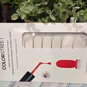 Color Street Opal Overlay Press On Nail Design